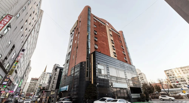 Luxor Hotel, Prenota Hotel Goyang Gyeonggi-do