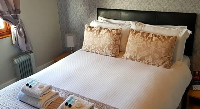 Номер Standard Waterfront Hotel