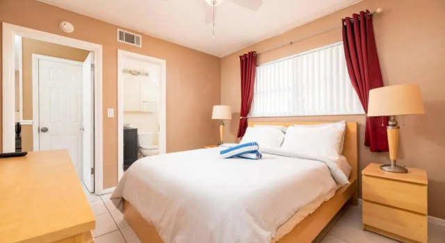 The Floranada Condo - Pompano Beach 19, Забронировать Отель Отели Помпано-Бич с бассейном, Бассейн