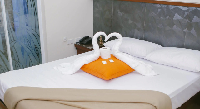 Ey Miner Suites Borromeo