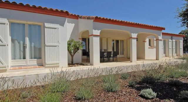 Luxurious Villa in Escales with Pool, Réserver Villa Cottages à Escales, Cottage