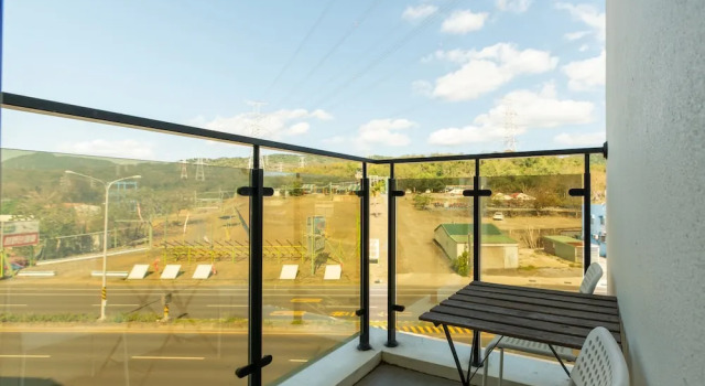 Семейный номер Standard с балконом 25 Inn Kenting Henchun