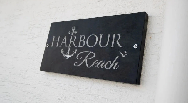Коттедж Harbour Reach - Close to Beach Parking