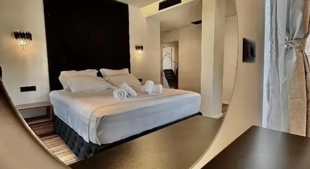 Люкс Deluxe Martin Luxury Hotel