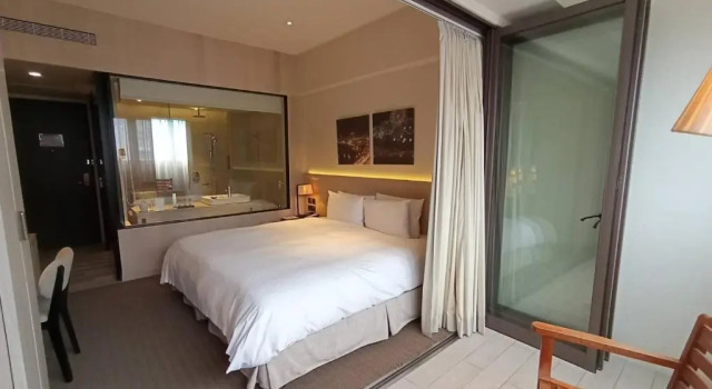 Двухместный номер Standard с балконом и с видом на город Riverview Suites Taipei