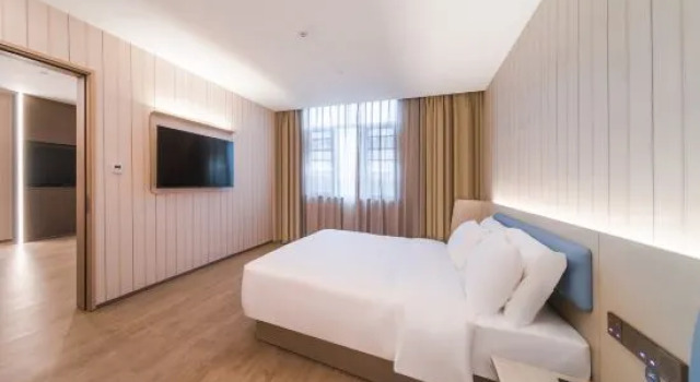 Люкс HanTing Hotel (Xiaogan Xiaochang Cultural and Sports Center)