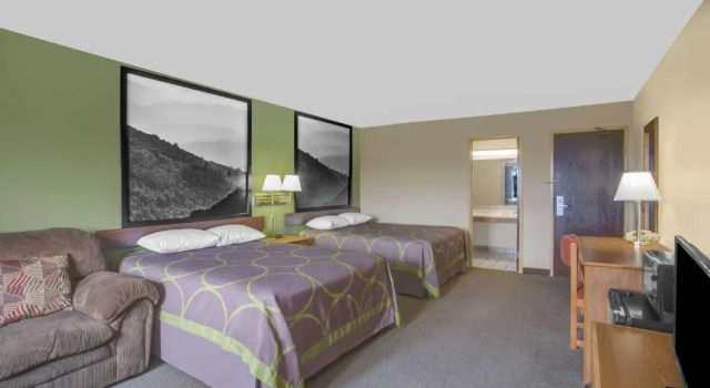 Номер Deluxe Super 8 by Wyndham Christiansburg/Blacksburg Area