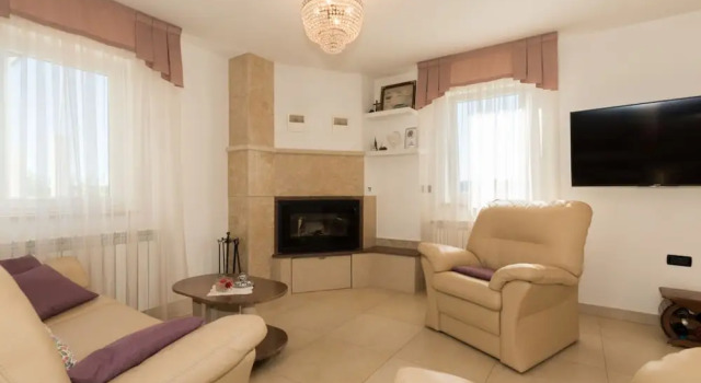Spacious Holiday Home with Beautiful Sea View From All Parts of the House