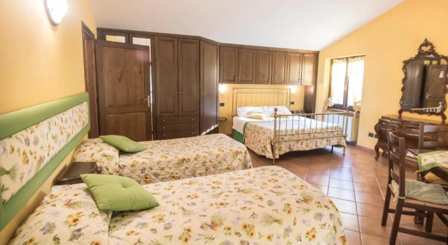 Четырёхместный номер Standard Agriturismo Il Giardino Dei Ciliegi