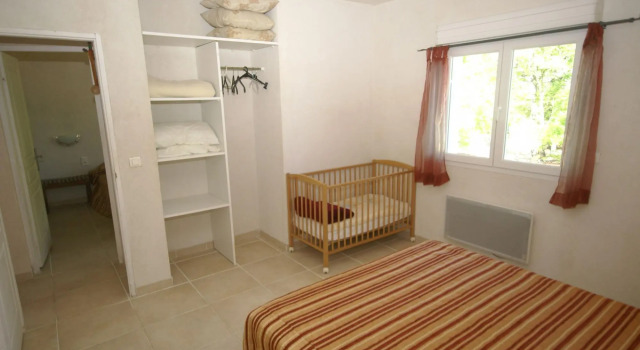Pleasing Villa. near the Sea beach, Moriani-Plage, 5 bedrooms. 12 persons