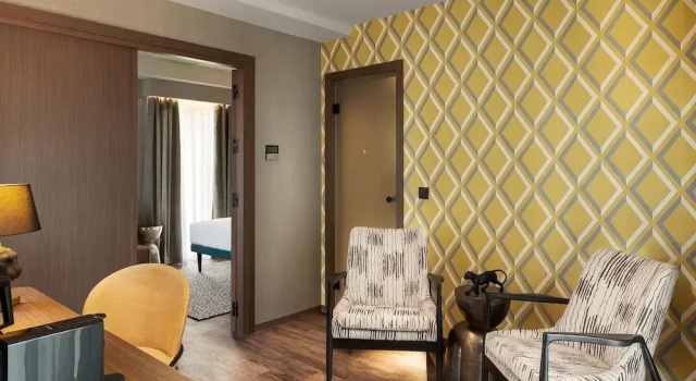 Двухместный люкс с доступом в бизнес-лаунж Heaven NYX Hotel Thessaloniki