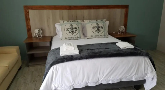 Azaria Guesthouse, Забронировать Отель Отели Свеллендам с завтраком, рядом с NG Church Swellendam, Завтраки