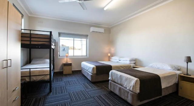Семейный номер Economy Toongabbie Hotel