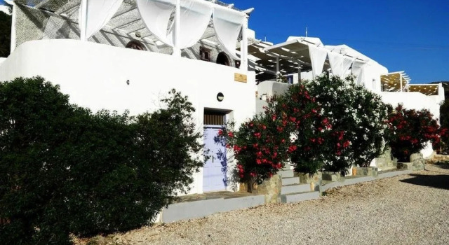 Porto Sikinos Hotel, Prenota Hotel Alopronia Sikinos