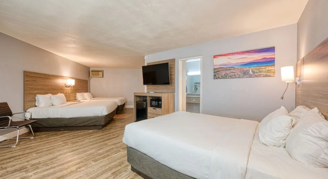 Семейный номер Standard Vagabond Inn San Luis Obispo