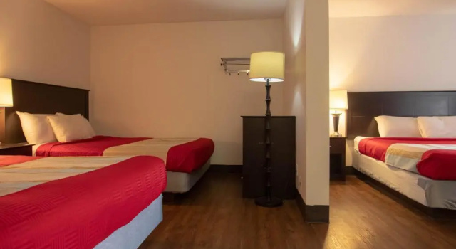 Люкс Best Budget Inn & Suites Kamloops