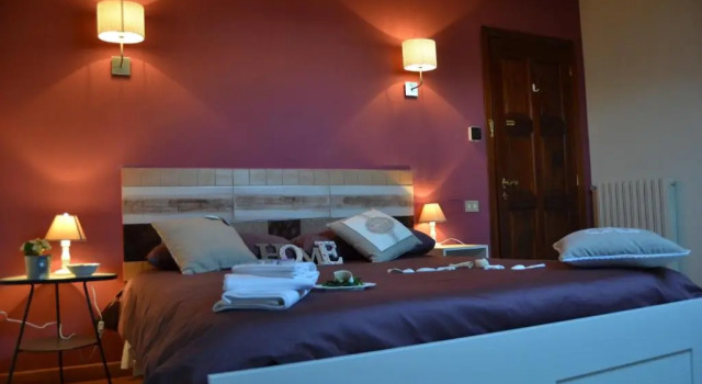 Un Tetto Di Stelle Luxury Home, Забронировать Отель Salerno Old Town Салерно