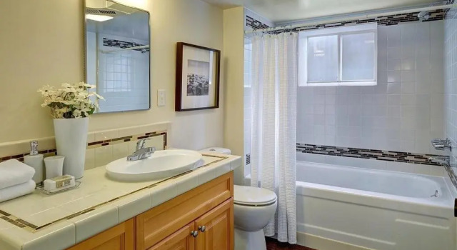 Номер Standard Private Suite 3 Bedrooms&Living near U-District