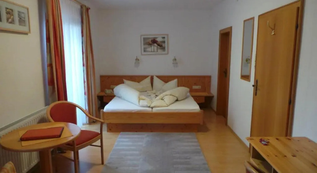 Номер Standard Hotel Hörlgut