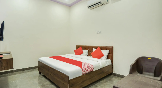 OYO 75886 Hotel Relation, Varaa Hotelli Ballabgarh Haryana