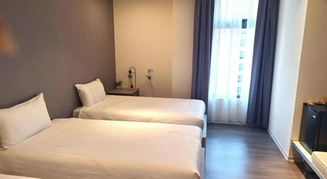 Трёхместный номер Standard 秐朗文旅AKA Hotel