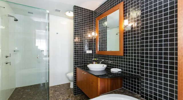 Номер Standard с балконом Majestic Roof Garden Hotel