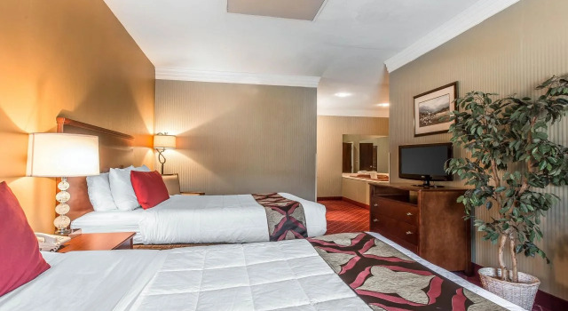 Clarion Inn & Suites Gatlinburg