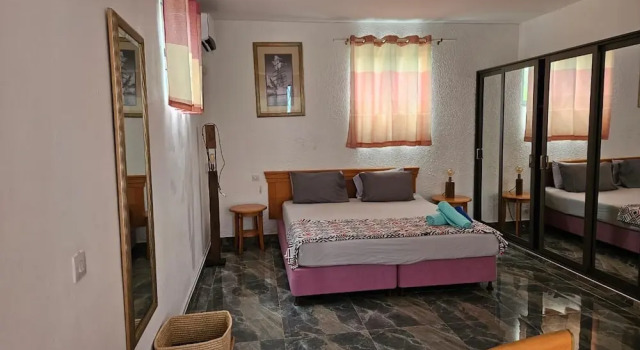 Spacious Private Villa With Roof top bar, Boek Villa Flic-en-Flac Mauritius West Coast