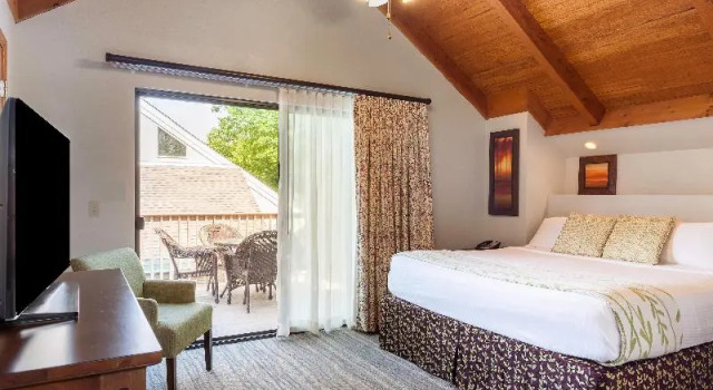 Номер Standard с 2 комнатами с балконом Hilton Vacation Club MountainLoft Gatlinburg