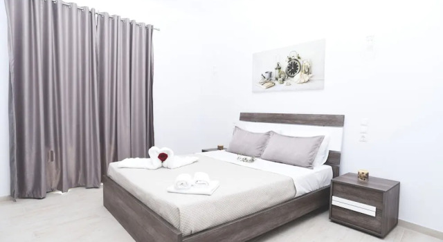 Albertos House