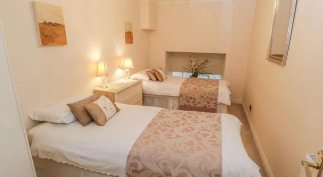 The Garden Apartment, Varaa Huoneisto Asunnot kohteessa Merseyside, Huoneisto