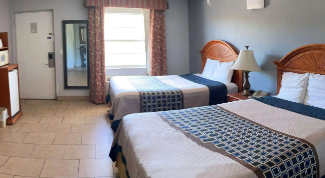 Четырёхместный номер Standard Travelodge by Wyndham Venice