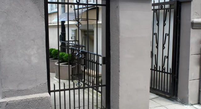 Апартаменты Old town apartment