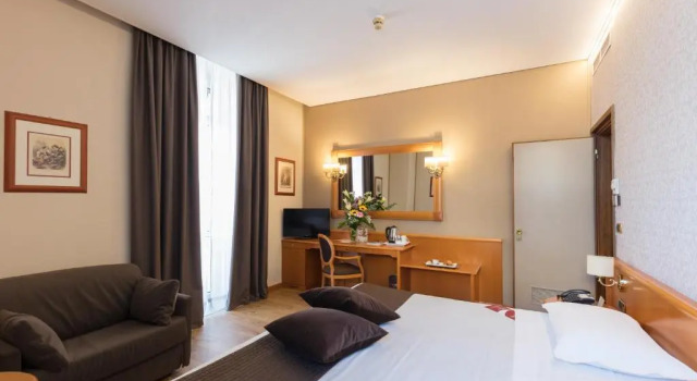 Трёхместный номер Comfort Hotel Concord