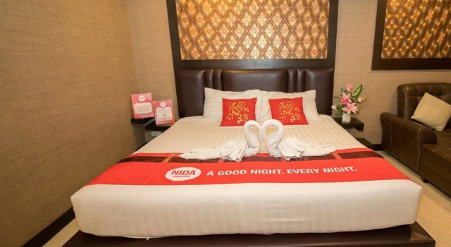 三重9叻甲挽奈达酒店(Nida Rooms Triple 9 Lat Krabang), Забронировать Отель Отели Лат-Крабанг 3 звезды, 3*