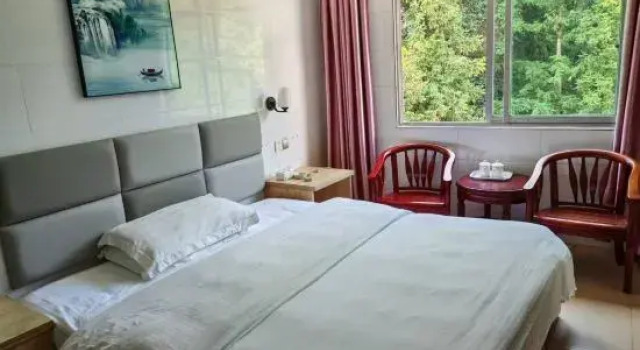 Xinhua Hotel, Book Hotel Longyan Fujian