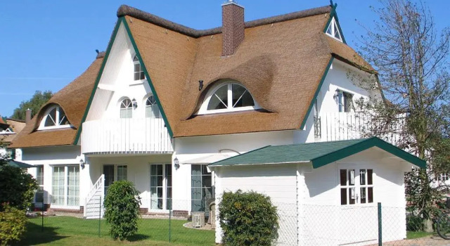 Ferienwohnung Birkenstr 10a, Забронировать Отель Цингст 