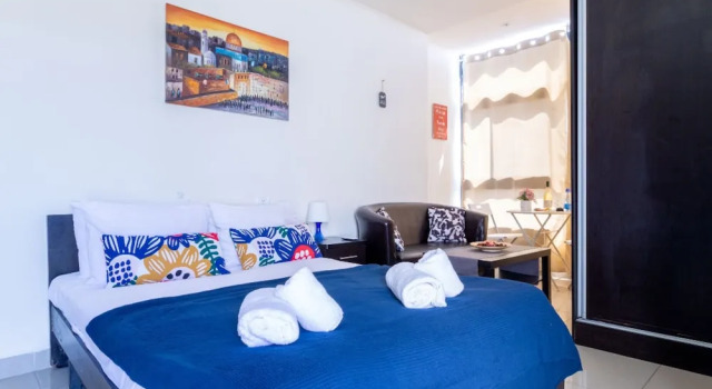 Номер Premium NHE Machne Yehuda Apartments