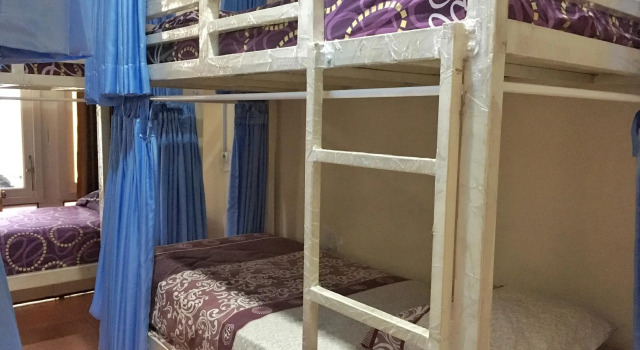 Letto in camerata Cendana Mulia Hostel Bogor