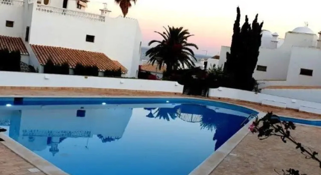 Terraced house, Armaçao de Pera, Algarve