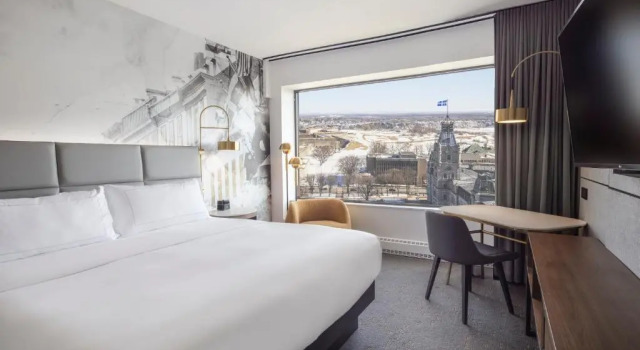 Двухместный номер с видом на горы Hilton Quebec