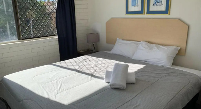 Апартаменты Economy Harbour Side Resort