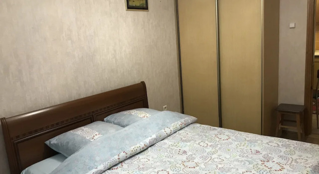 Apartment in the center in 80s style, Buchen Sie Ferienwohnung Wladiwostok 