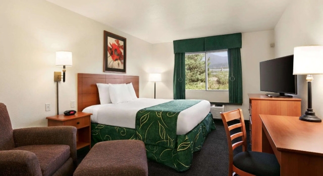 Двухместный номер Standard Travelodge by Wyndham Low Moor Near Covington