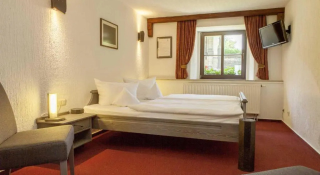 Номер Standard Burghotel Stolpen