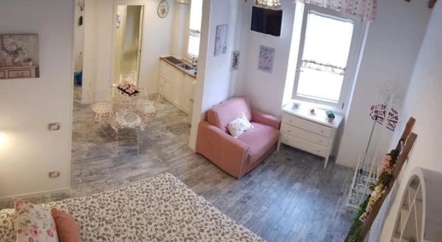 Casa Ornella Firenze gioiellino in centro, Забронировать Отель Отели Флоренции 3 звезды, рядом с Площадь Кафедрального собора, 3*