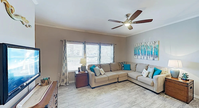 New Listing! Chic West Beach W/ Pool 2 Bedroom Condo, Réserver Appartement Hôtels à Alabama avec piscine, Piscine