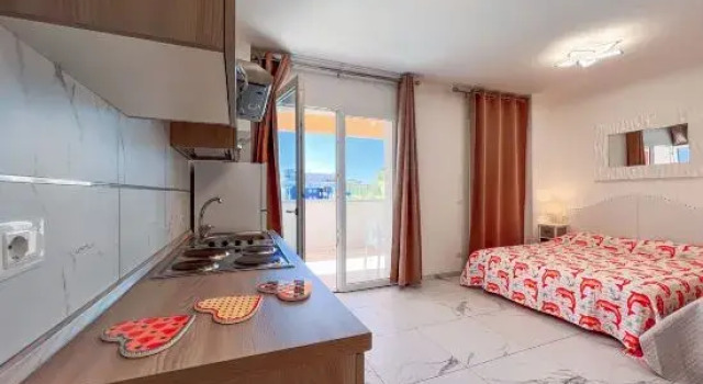 Студия Colorful Living Central Bibione