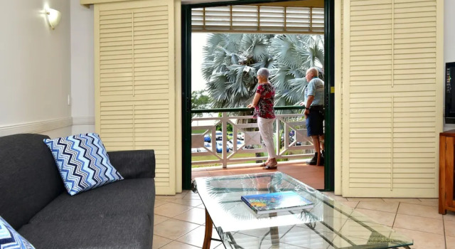 Апартаменты Standard Waterfront Terraces