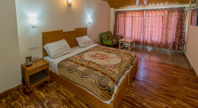 Hotel Highland Manali, Забронировать Отель Недорогие отели Манали, недорого